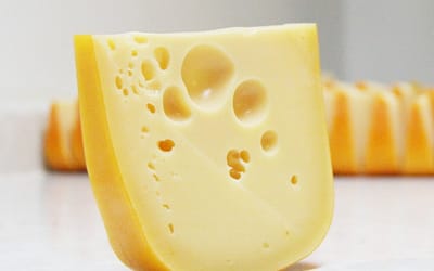 Żółty ser – super bohater w walce z osteoporozą